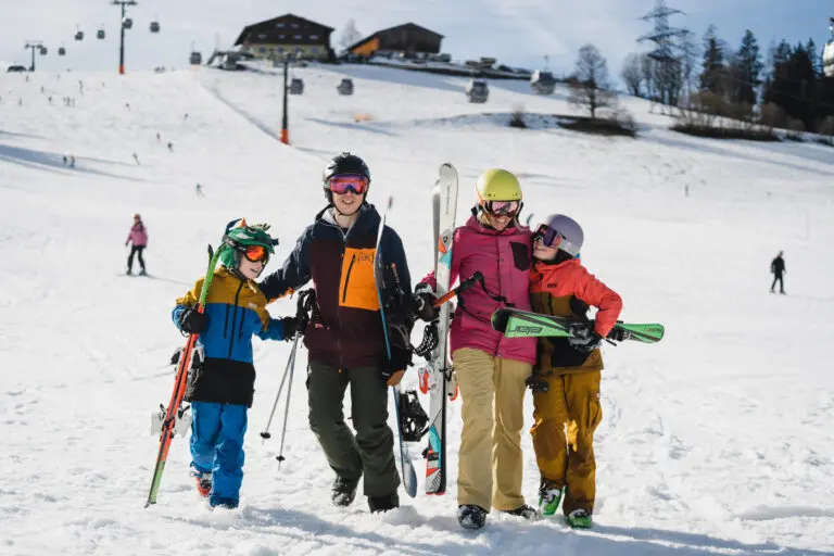 Snow Tribe - Travelbase - Familie reis - Kanotochten in de natuur